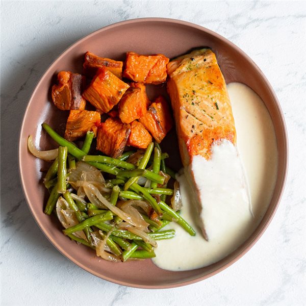 Salmón en salsa de queso de cabra-lateral