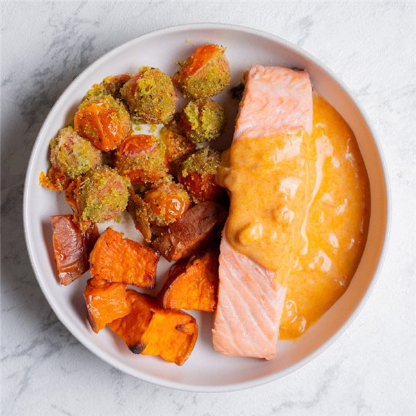 Salmón con salsa al cava-lateral