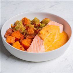 Salmón con salsa al cava