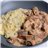 Strogonoff de ternera con puré trufado-detalle