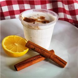 Yogur fermentado sobre leche merengada