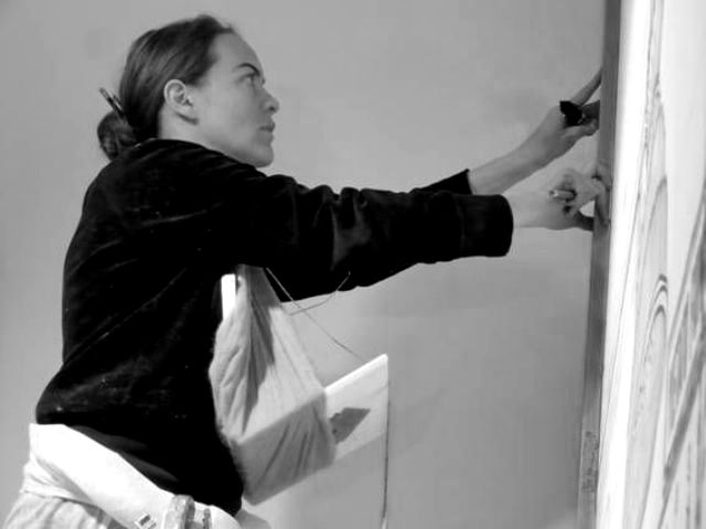 Charlotte Mann loading=