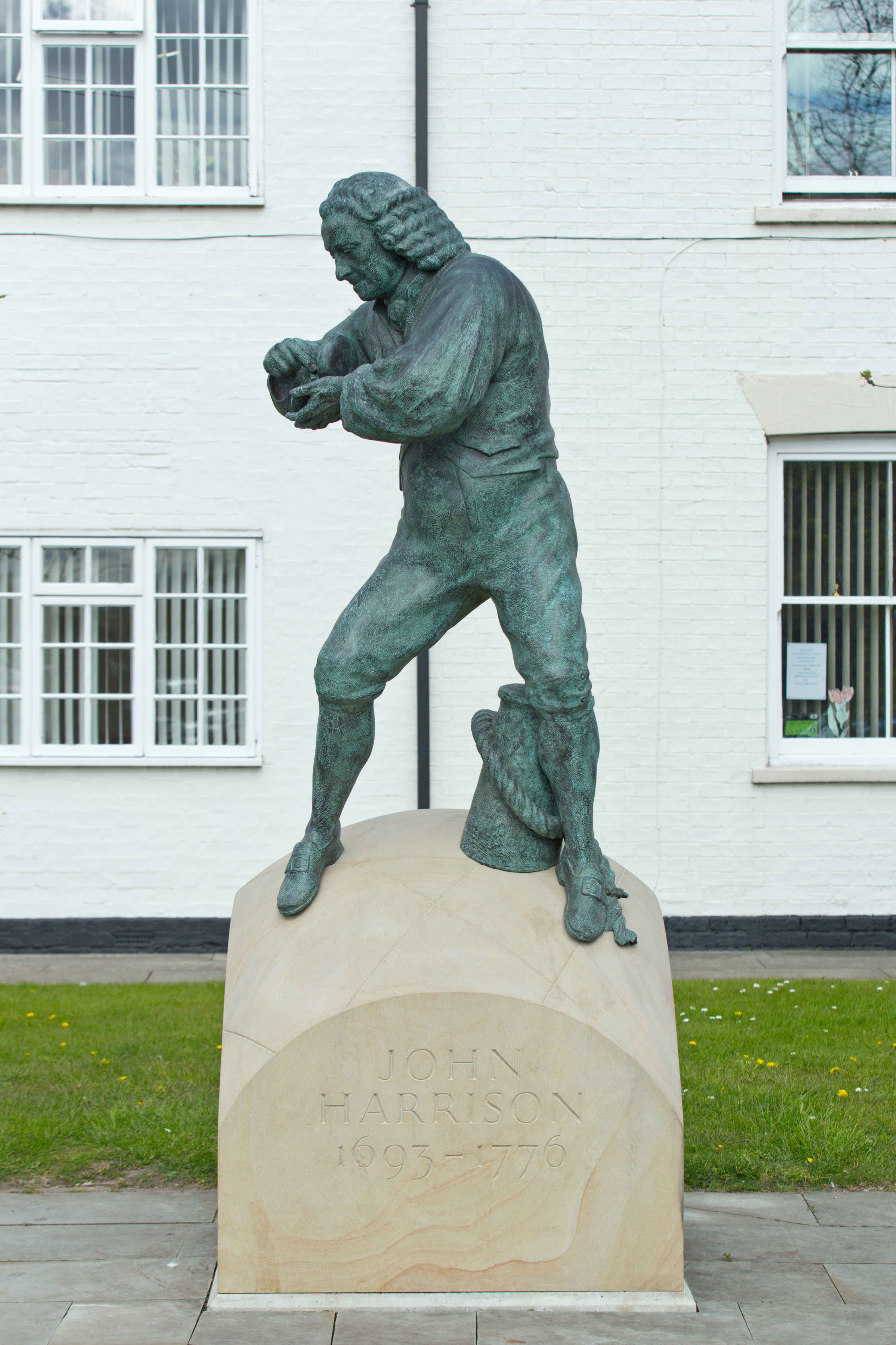 John Harrison statue - Barrow-upon-Humber