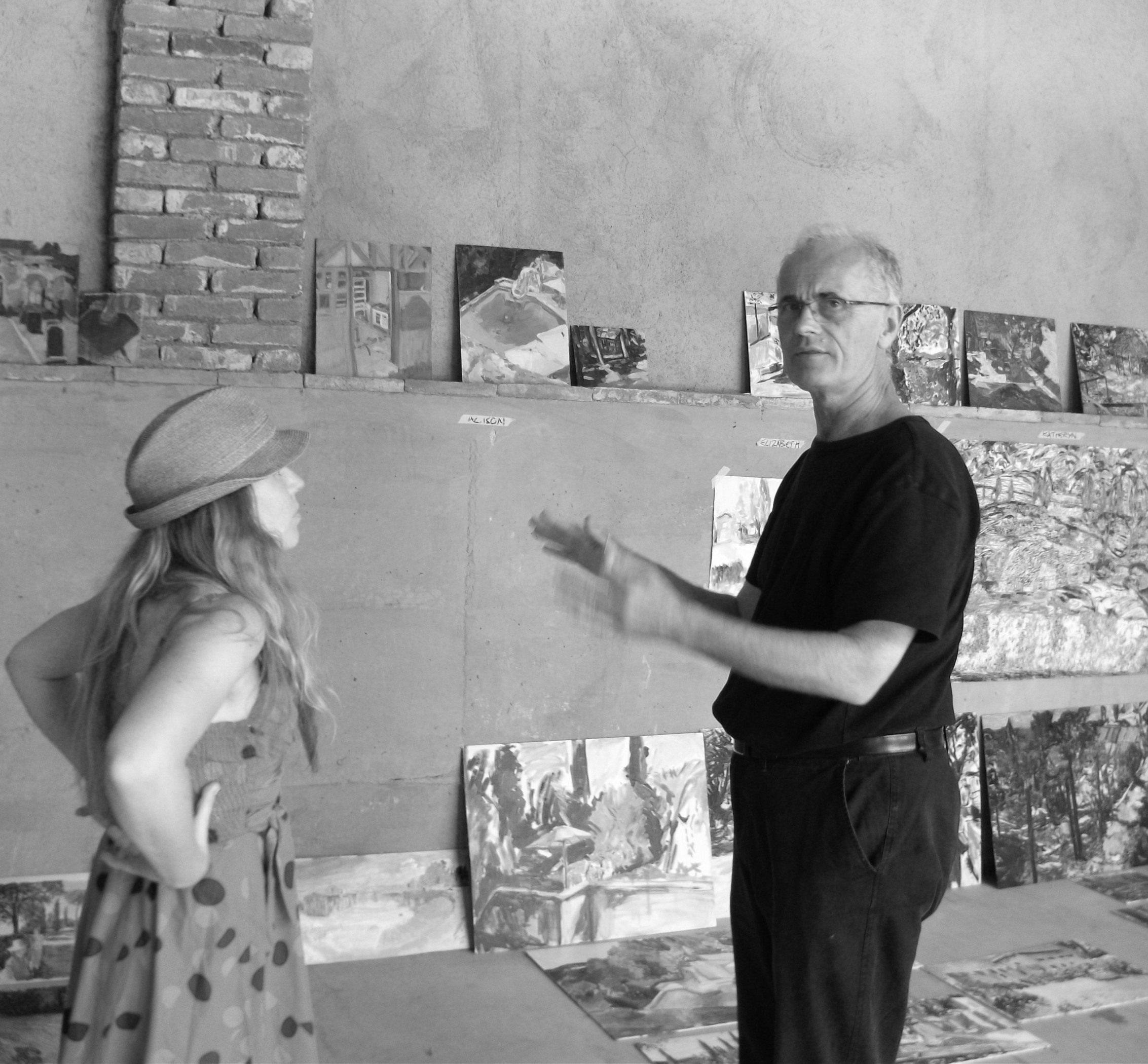 Julian Bell loading=