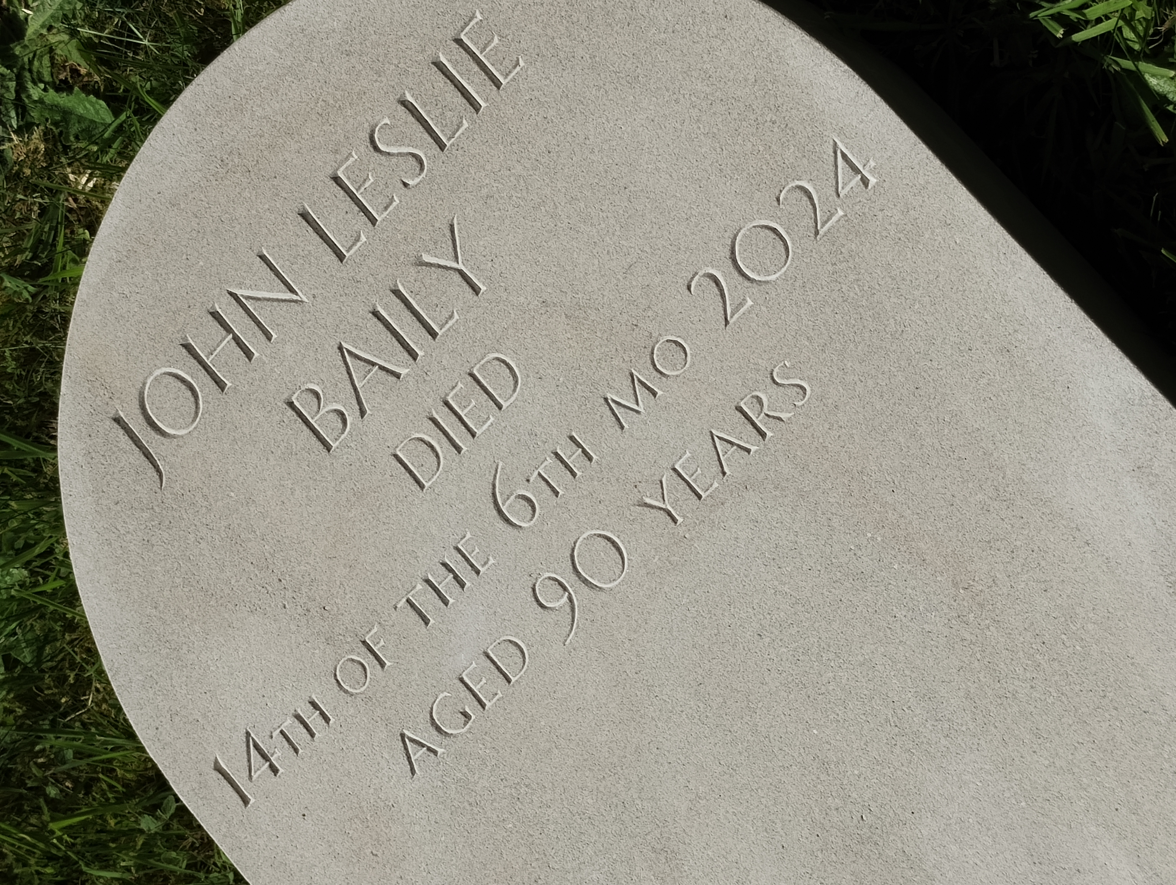Quaker headstone letting details