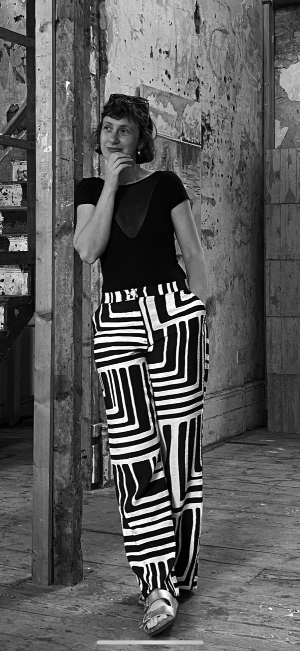 Jennifer BlakeHero Image