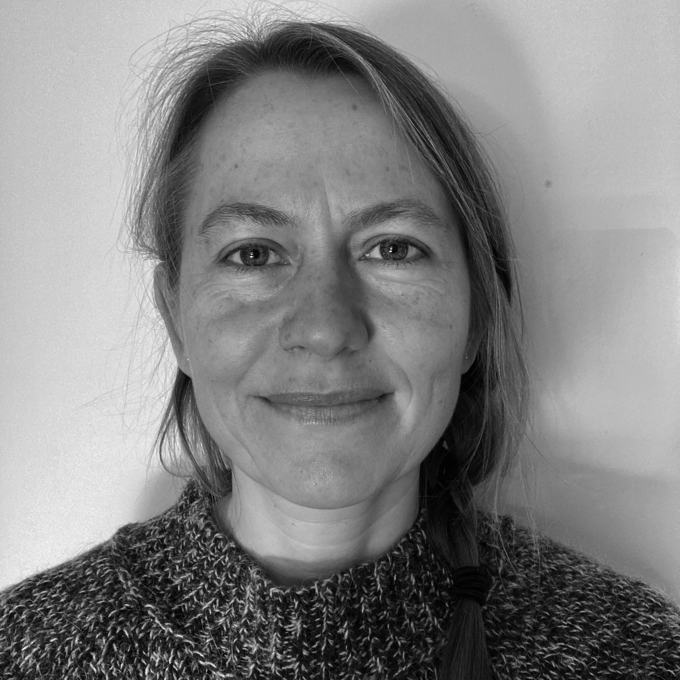 Joanna Mulji loading=