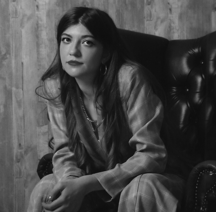 Laura Kate SuttonHero Image