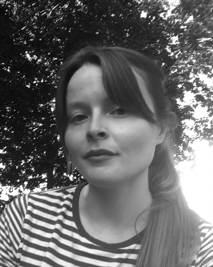 Zoe SavoryHero Image