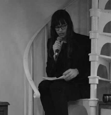 Beth CollarHero Image