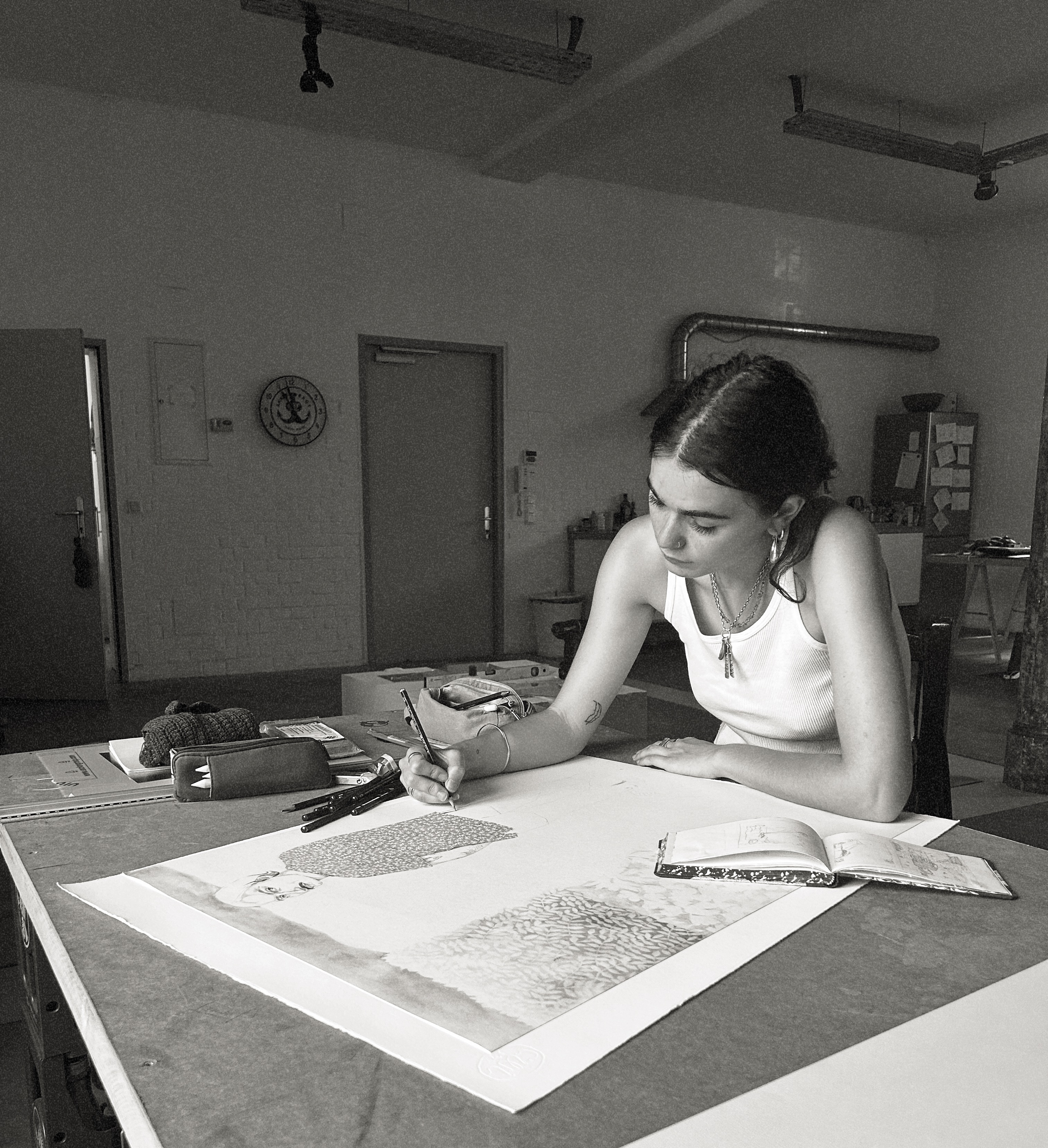 Leggy GordonHero Image