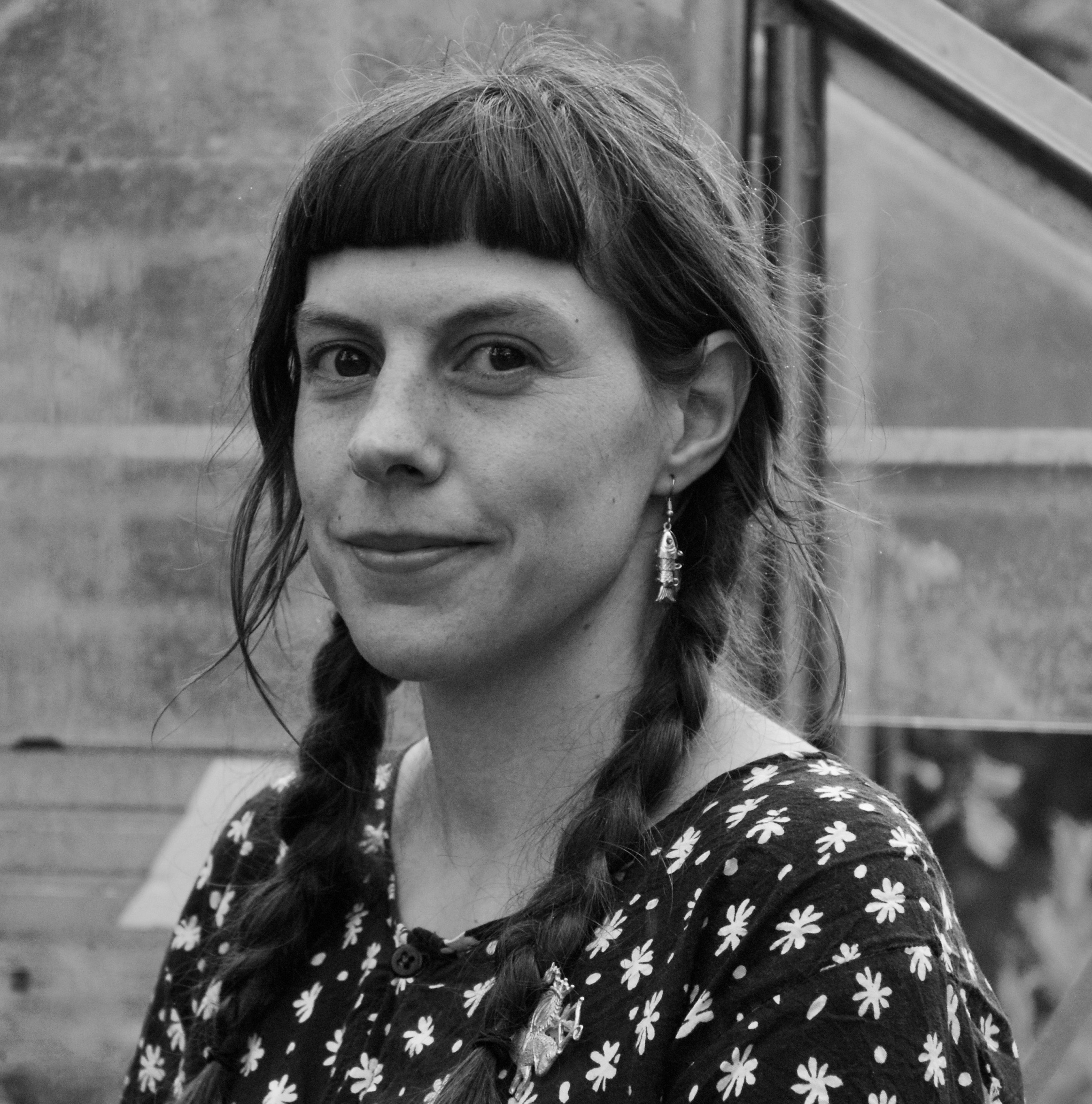 Pia Bramley loading=