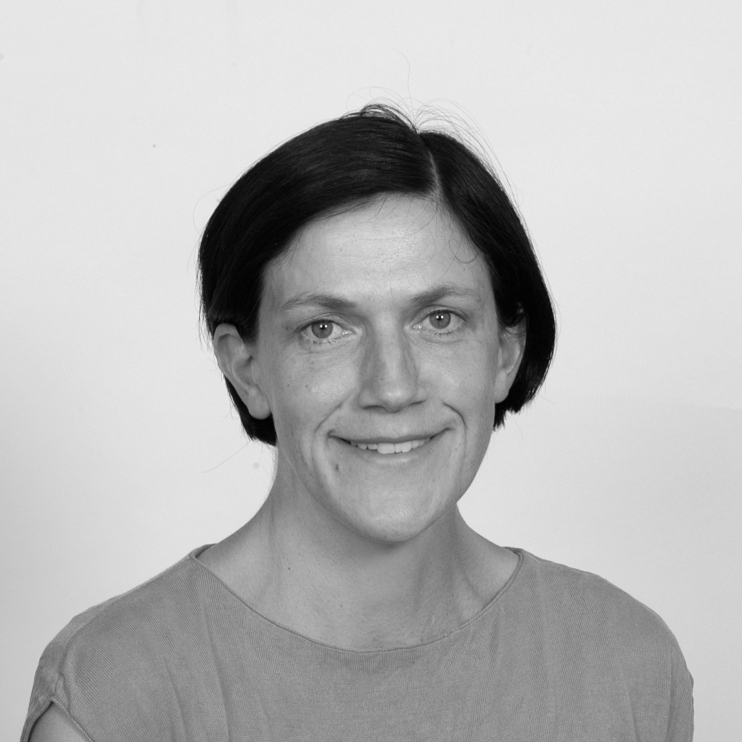 Esther HeylenHero Image