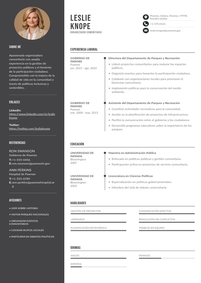 two column cv-organizador-comunitario resume example