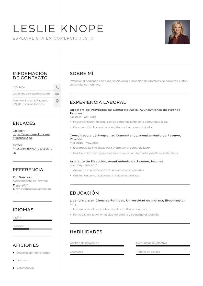 two column especialista-en-comercio-justo resume example