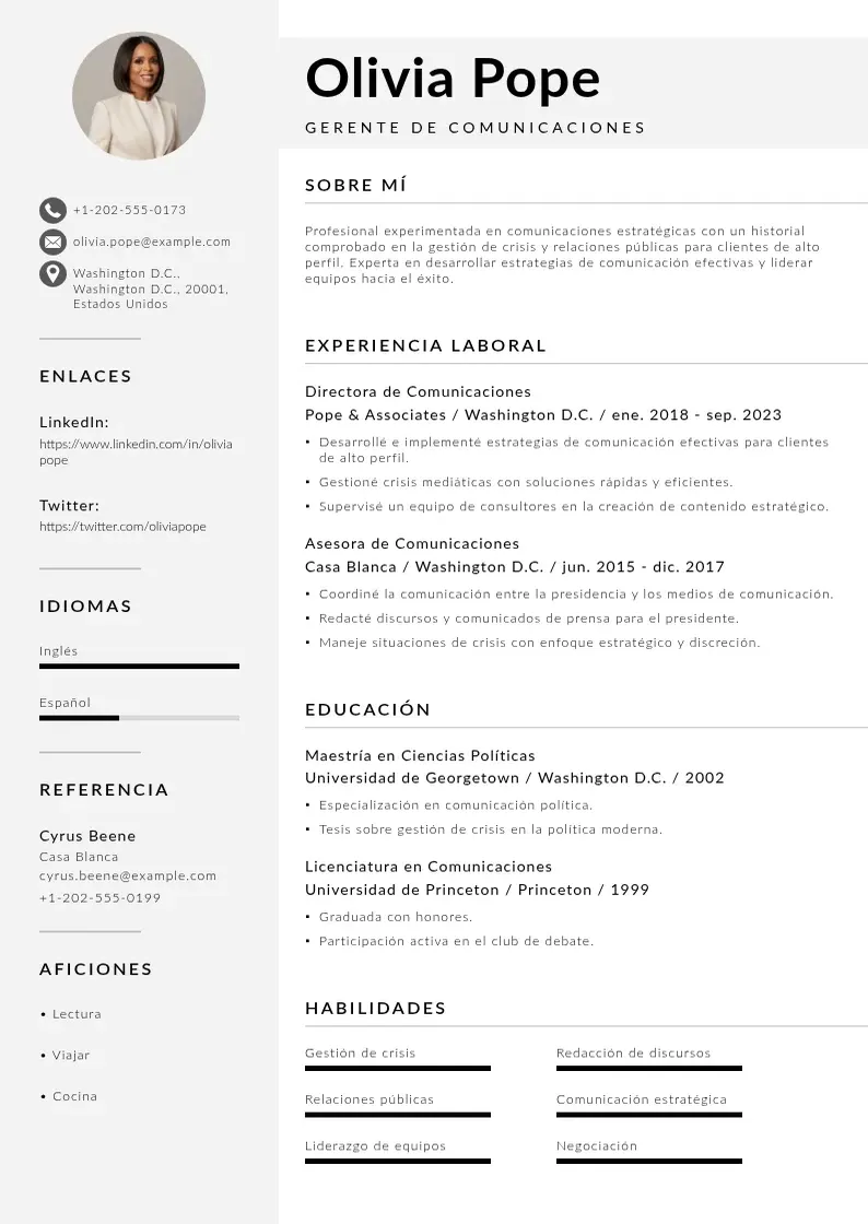 two column gerente-de-comunicaciones resume example