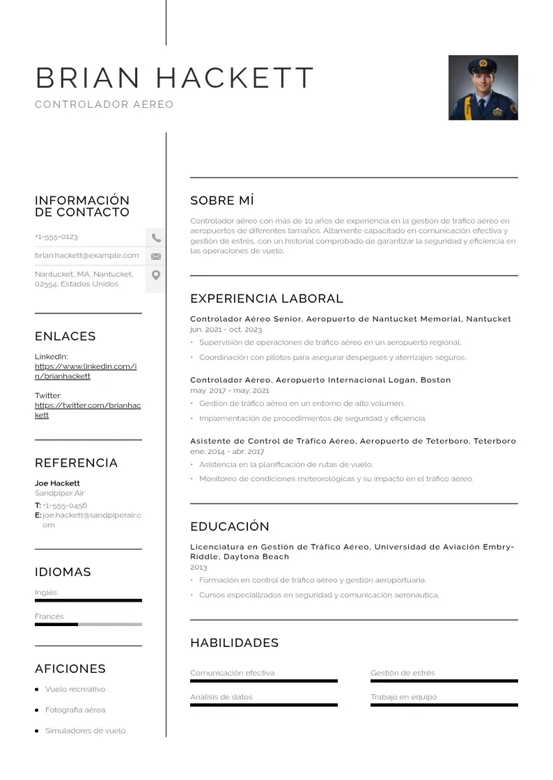 two column controlador-aereo resume example