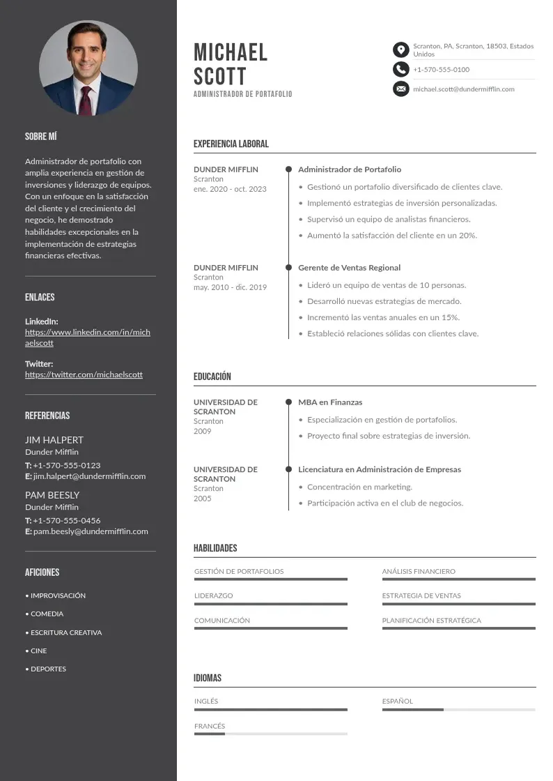 two column administrador-de-portafolio resume example