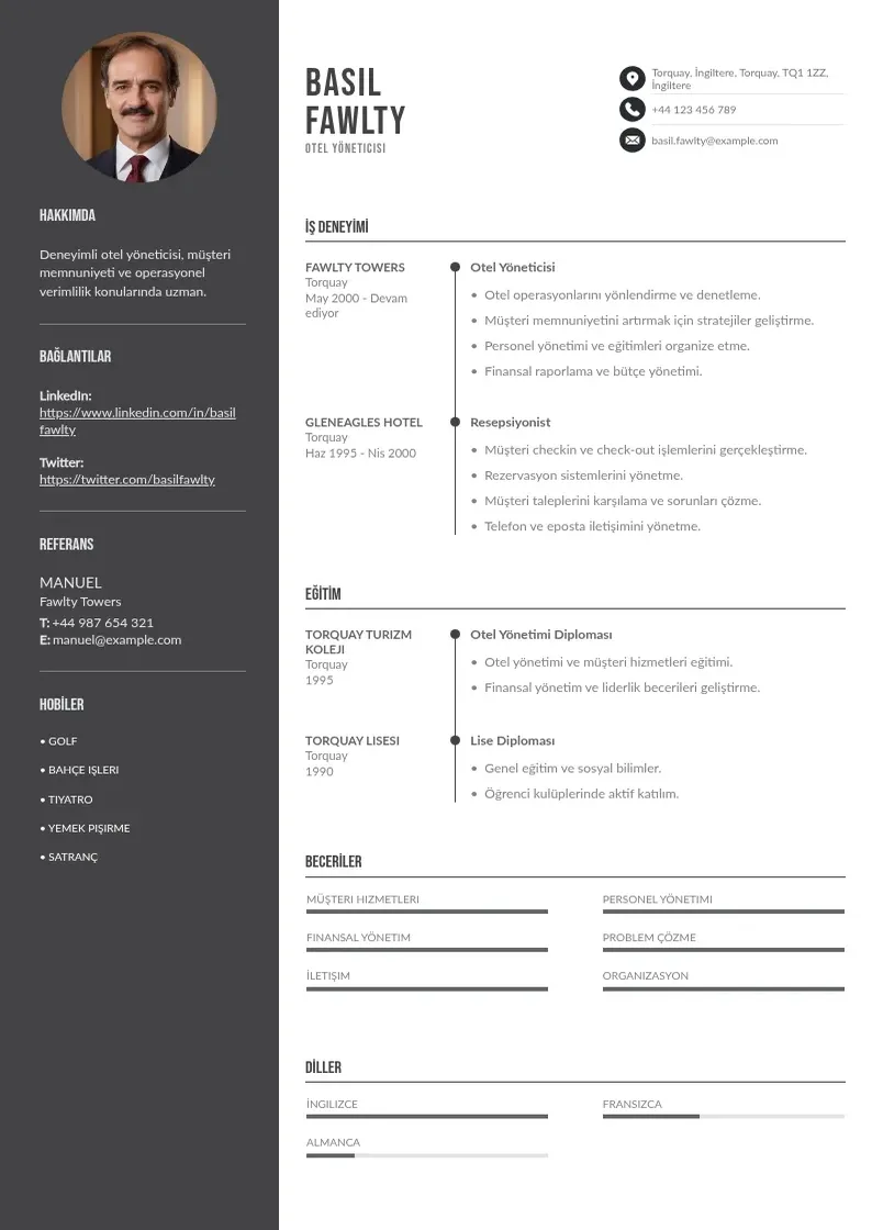 Divu kolonnu Otel yöneticisi  CV piemērs