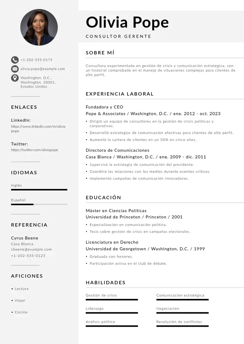 two column cv-consultor-gerente resume example