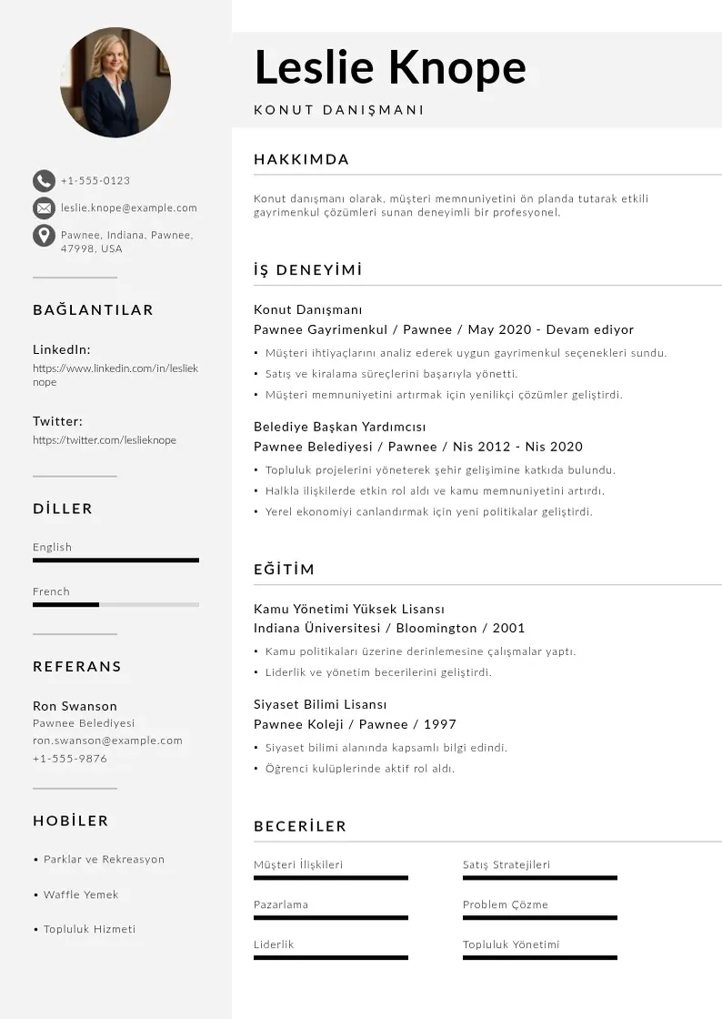 Mūsdienīga Konut Danışmanı  CV veidne