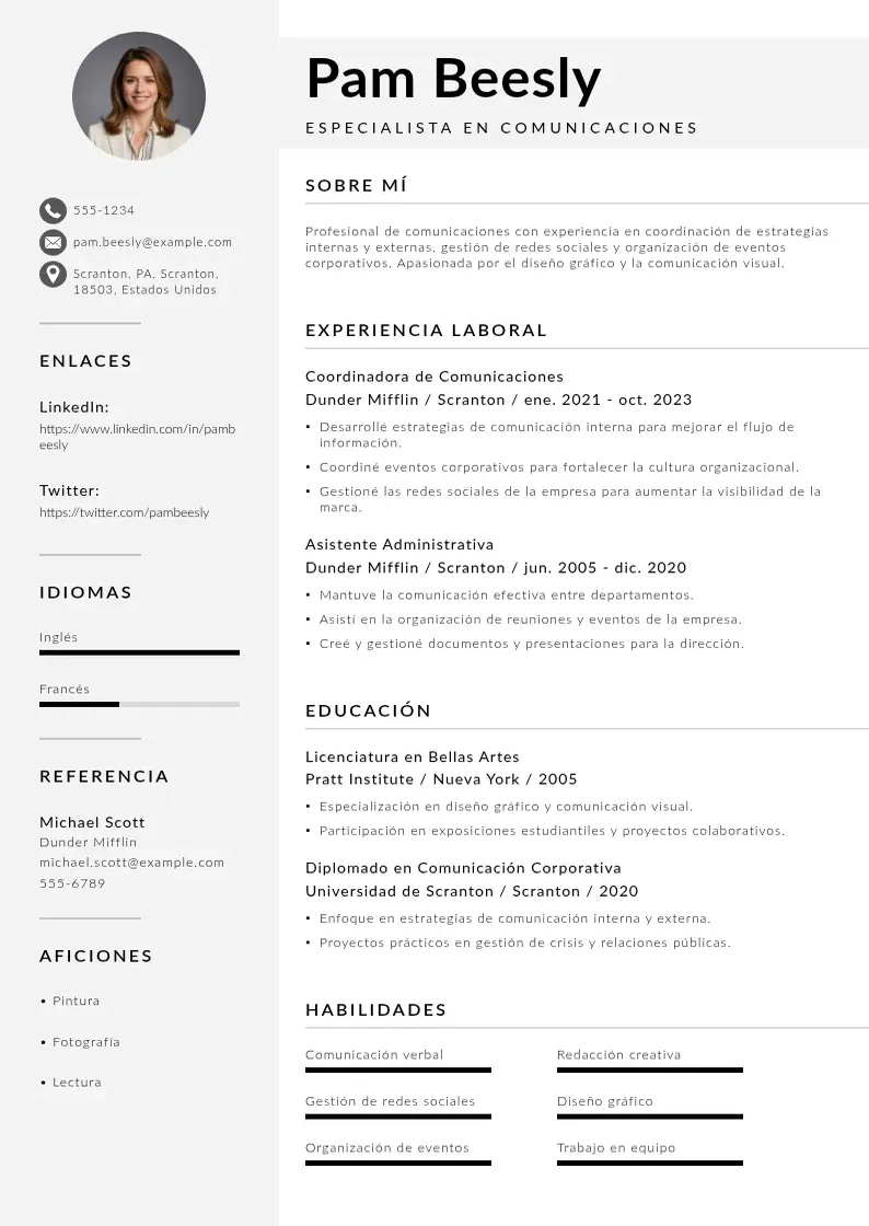 two column especialista-en-comunicaciones resume example