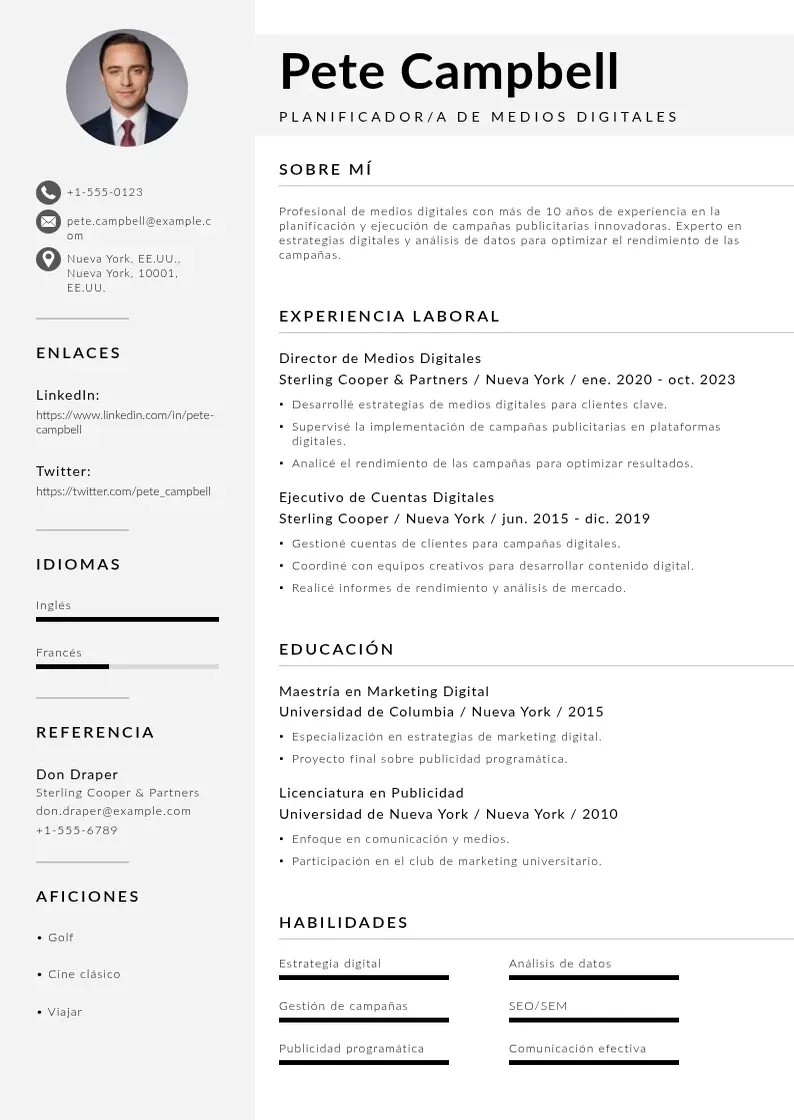 two column planificadora-de-medios-digitales resume example