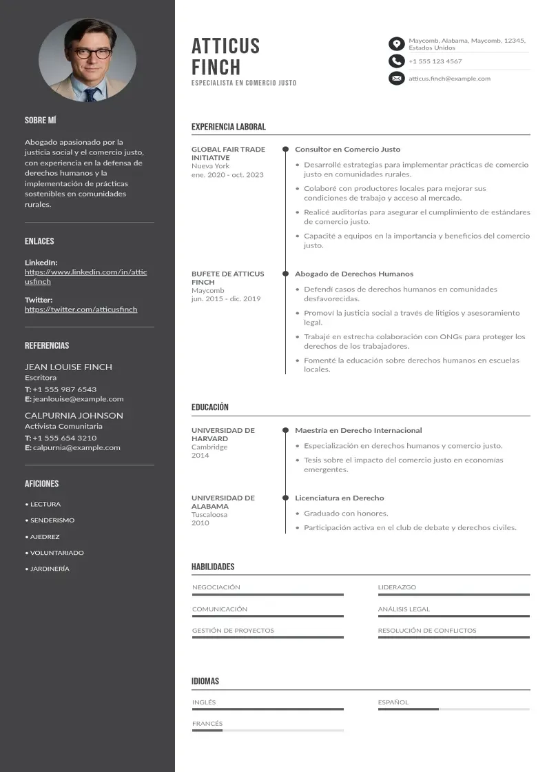 two column especialista-en-comercio-justo resume example