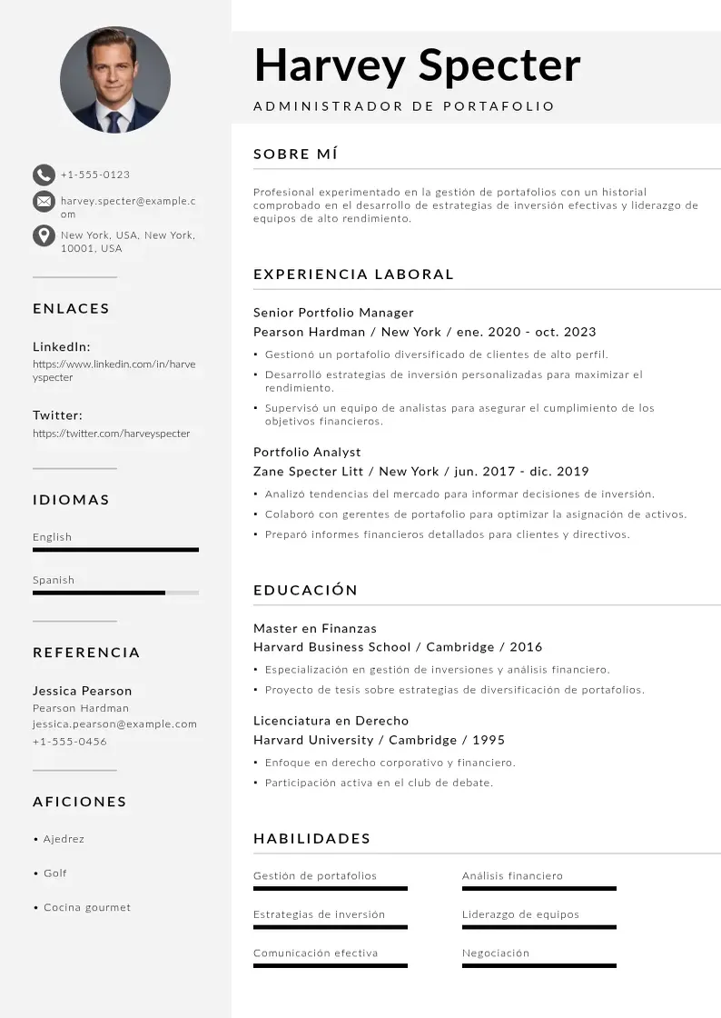 two column administrador-de-portafolio resume example