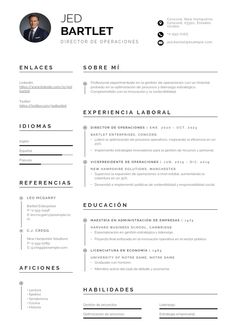 two column cv-director-de-operaciones resume example