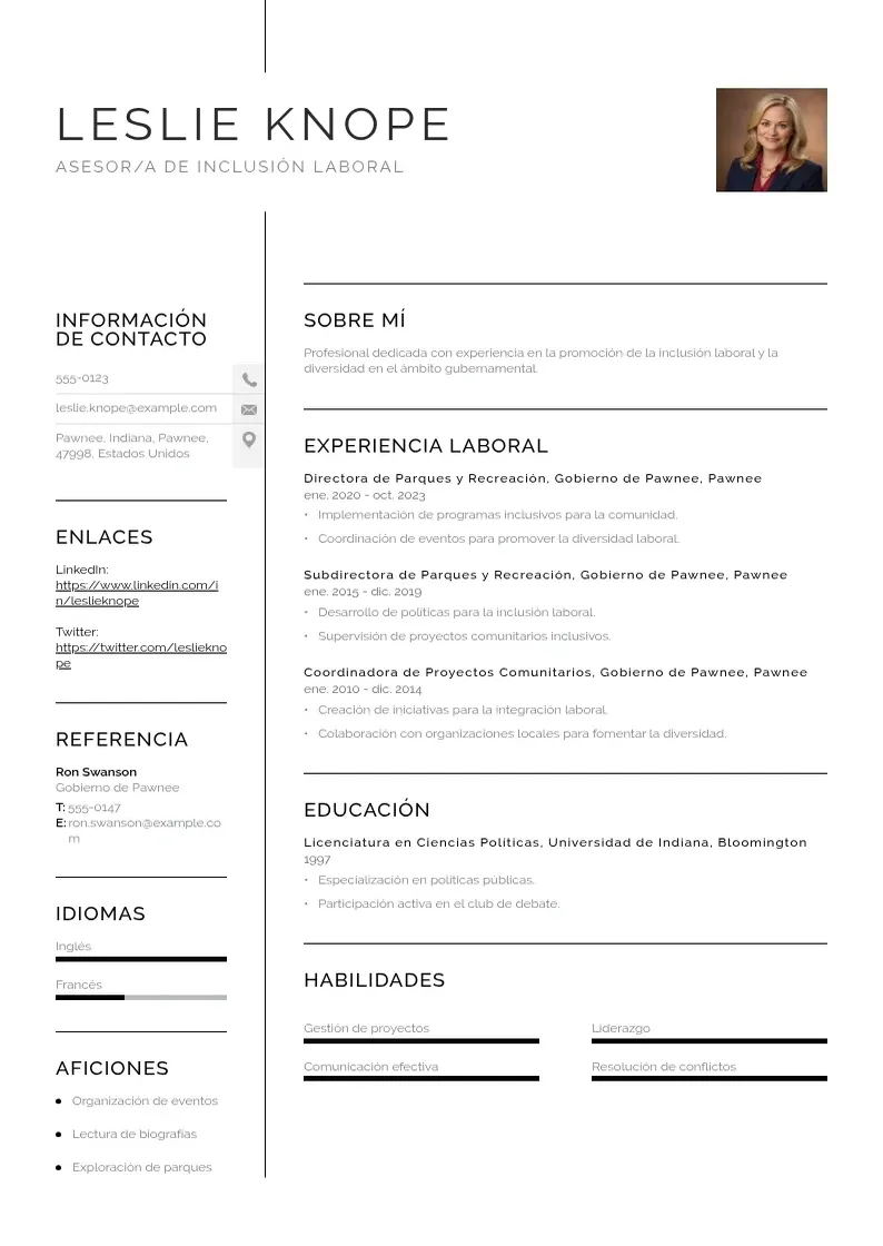 two column asesora-de-inclusion-laboral resume example