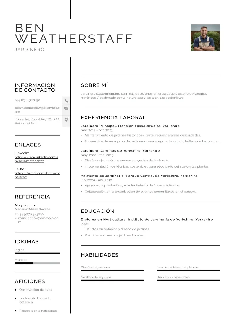 two column cv-jardinero resume example