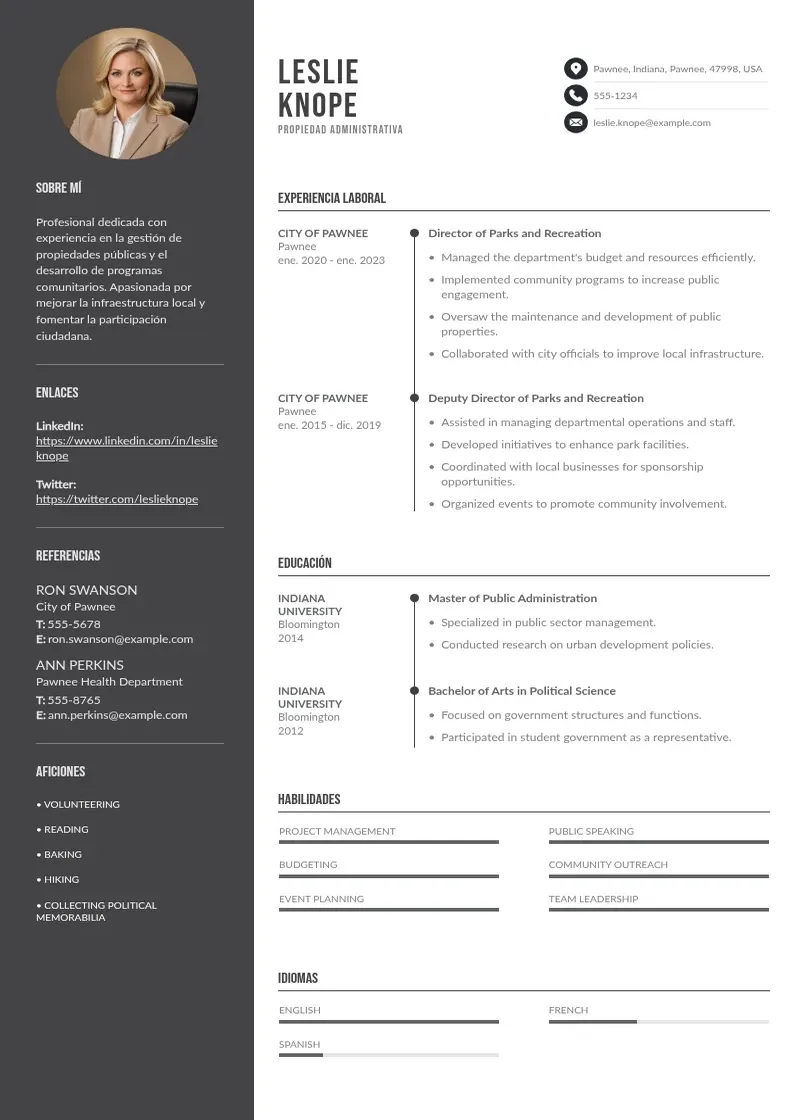 two column cv-propiedad-administrativa resume example