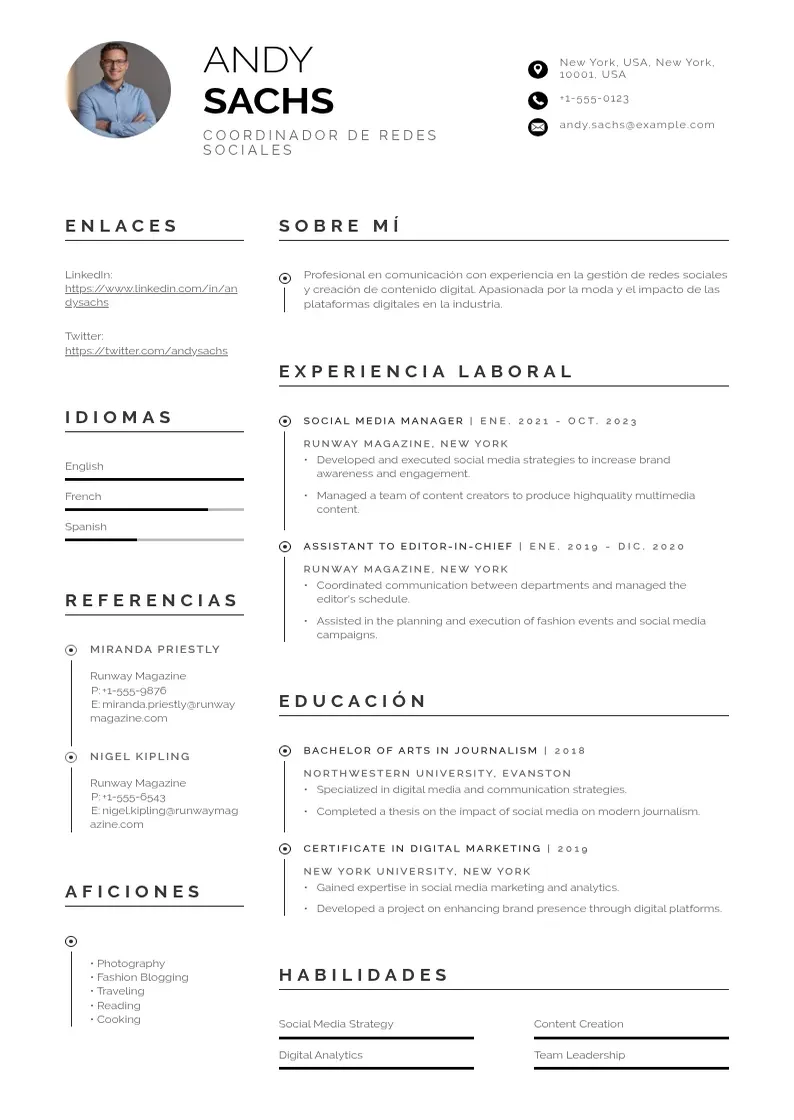 two column cv-coordinador-de-redes-sociales resume example