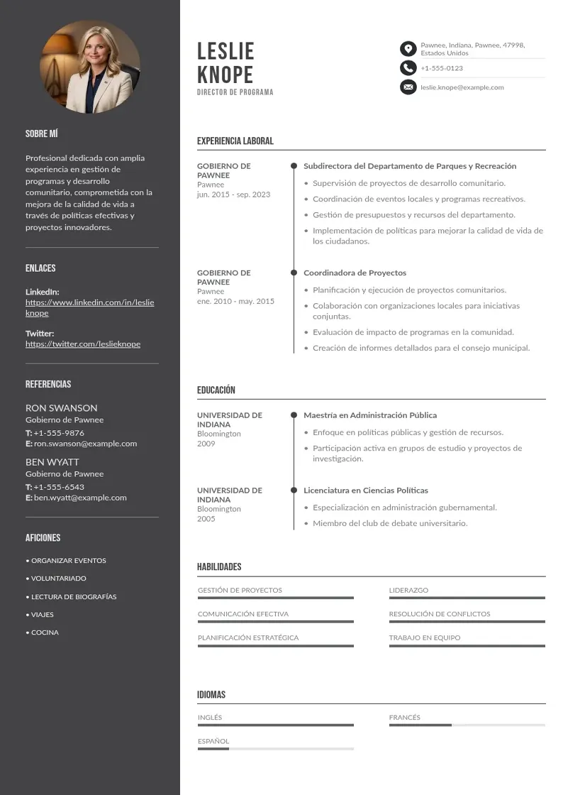 two column cv-director-de-programa resume example