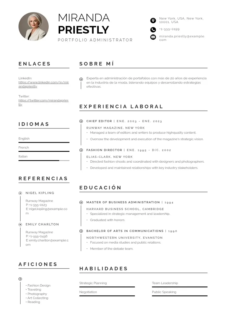 two column administrador-de-portafolio resume example