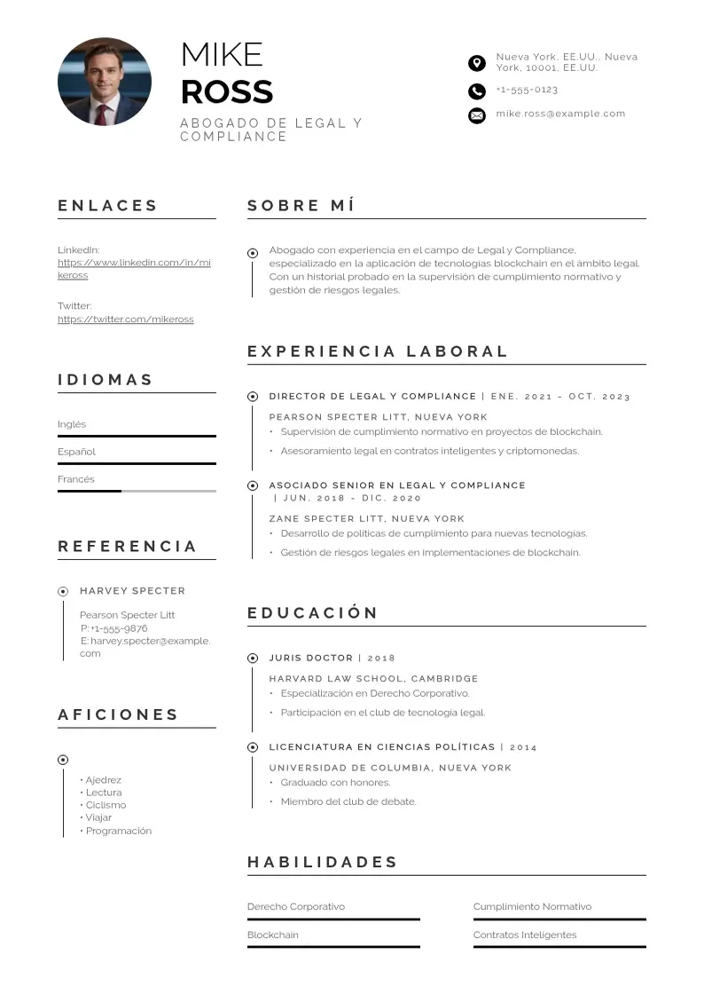two column legal-y-compliance-en-blockchain resume example