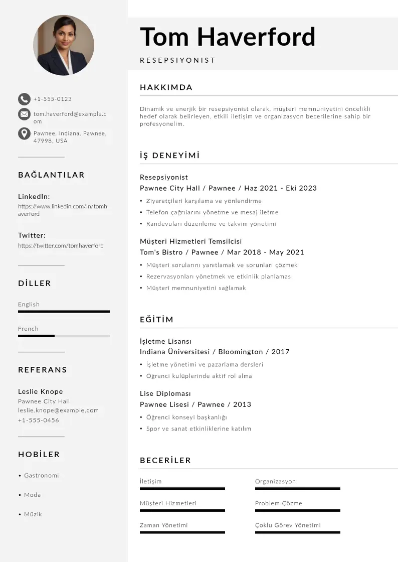 Mūsdienīga Resepsiyonist CV veidne