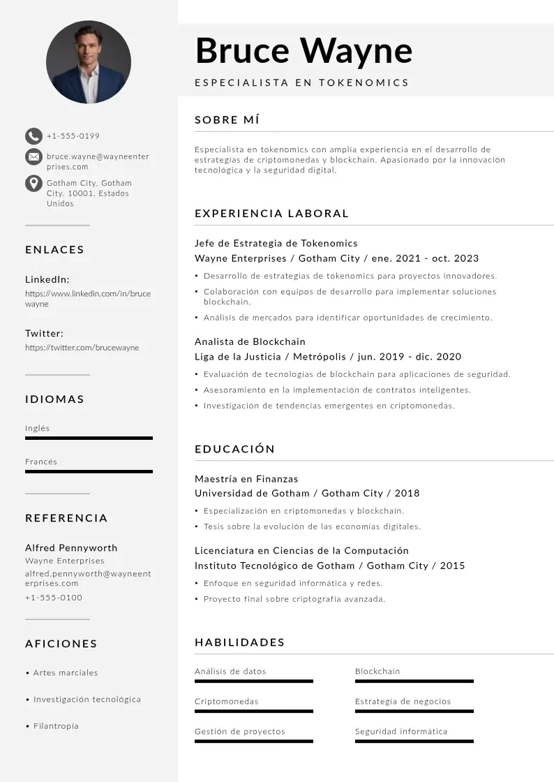 two column especialista-en-tokenomics resume example