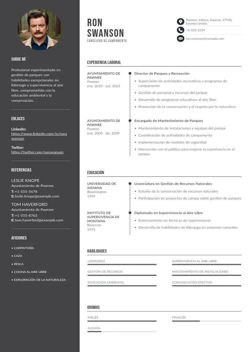 two column cv-consejero-de-campamento resume example