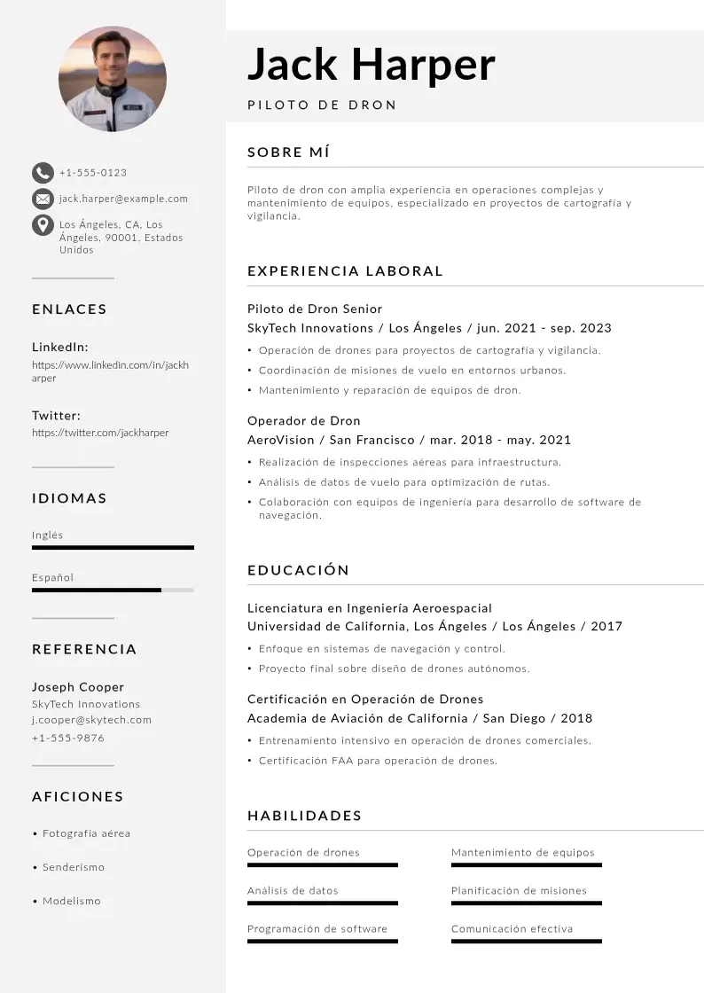two column cv-de-piloto-de-dron resume example