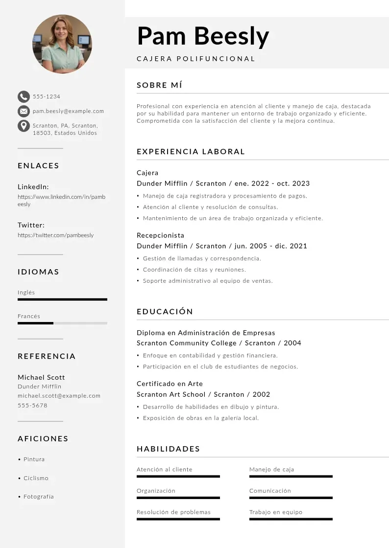 two column cv-cajera-polifuncional resume example