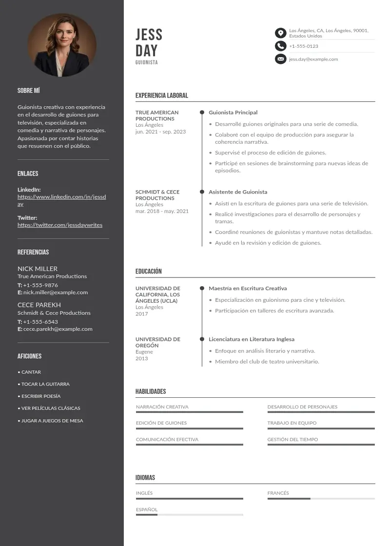 two column cv-guionista resume example