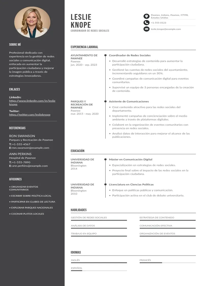 two column cv-coordinador-de-redes-sociales resume example