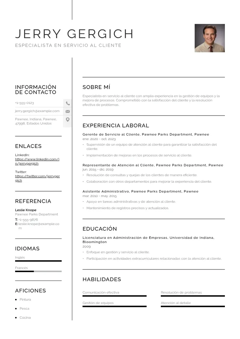 two column cv-especialista-en-servicio-al-cliente resume example