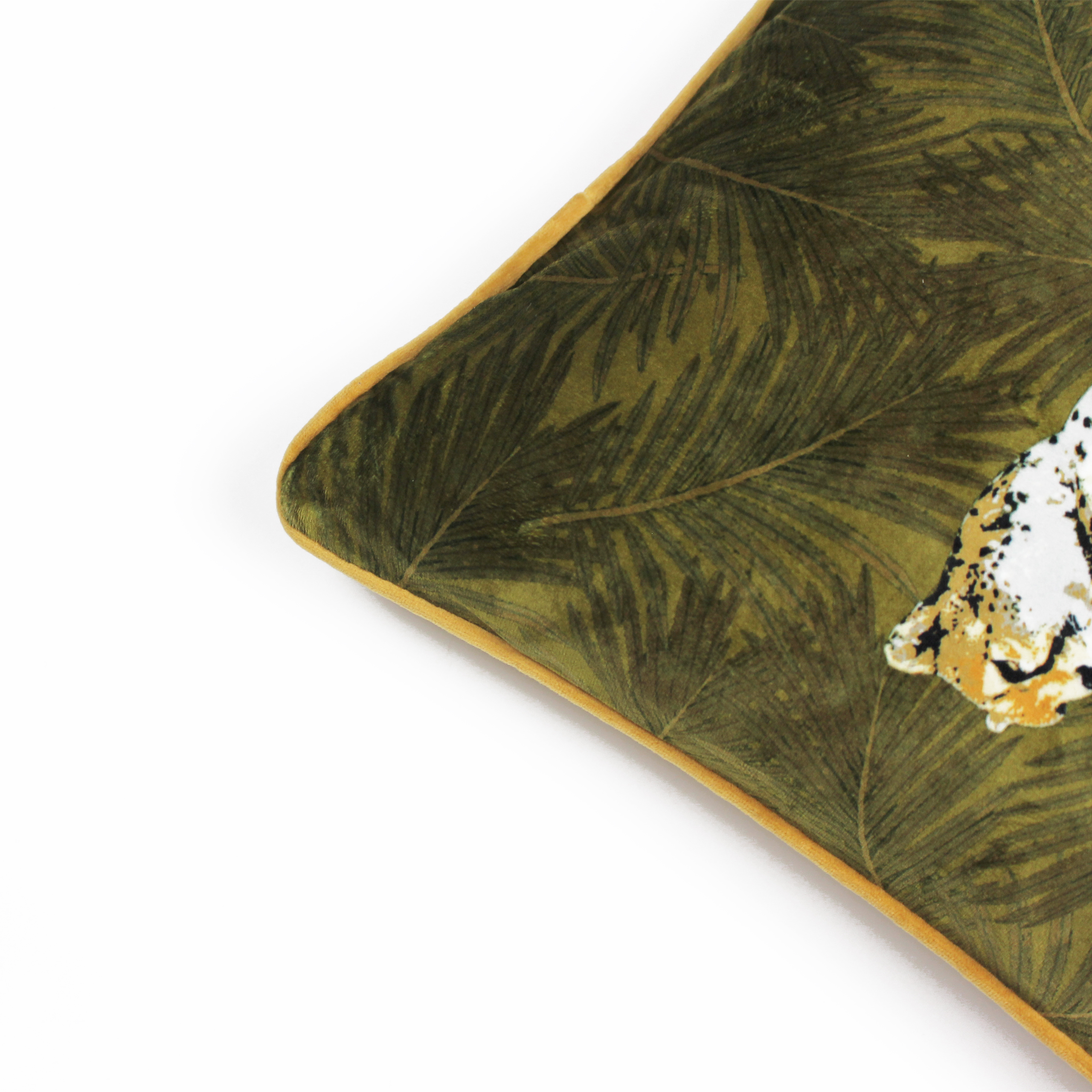 Paoletti Cheetah Forest Velvet Cushions - Picture 13 of 17