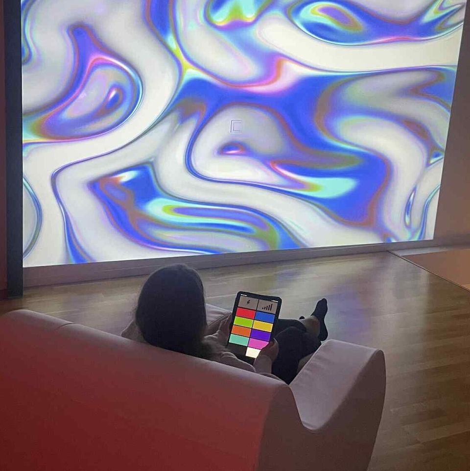 Chromatheme projection