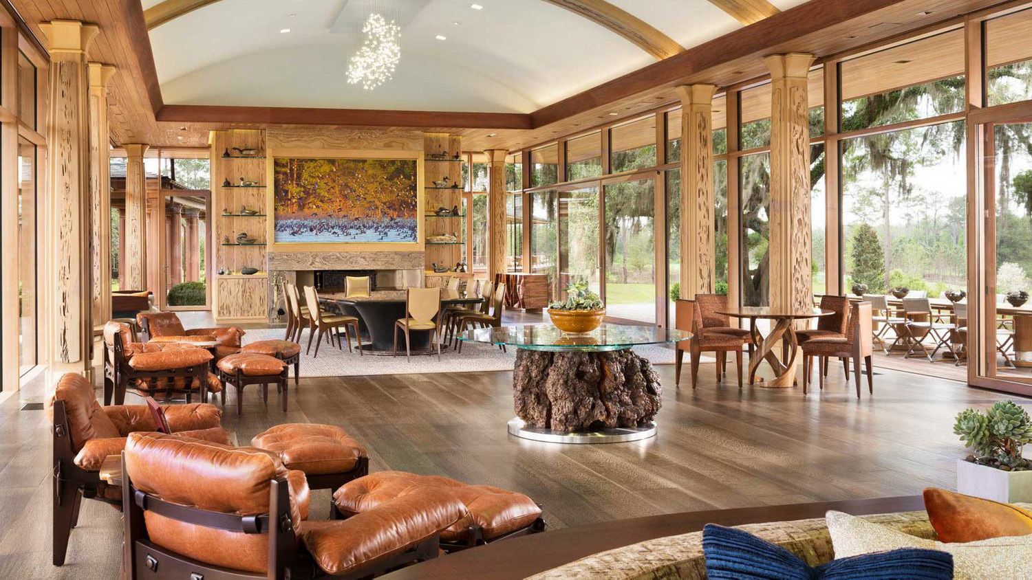 Hunting Lodge LAND, SEA AND SKY TABLE