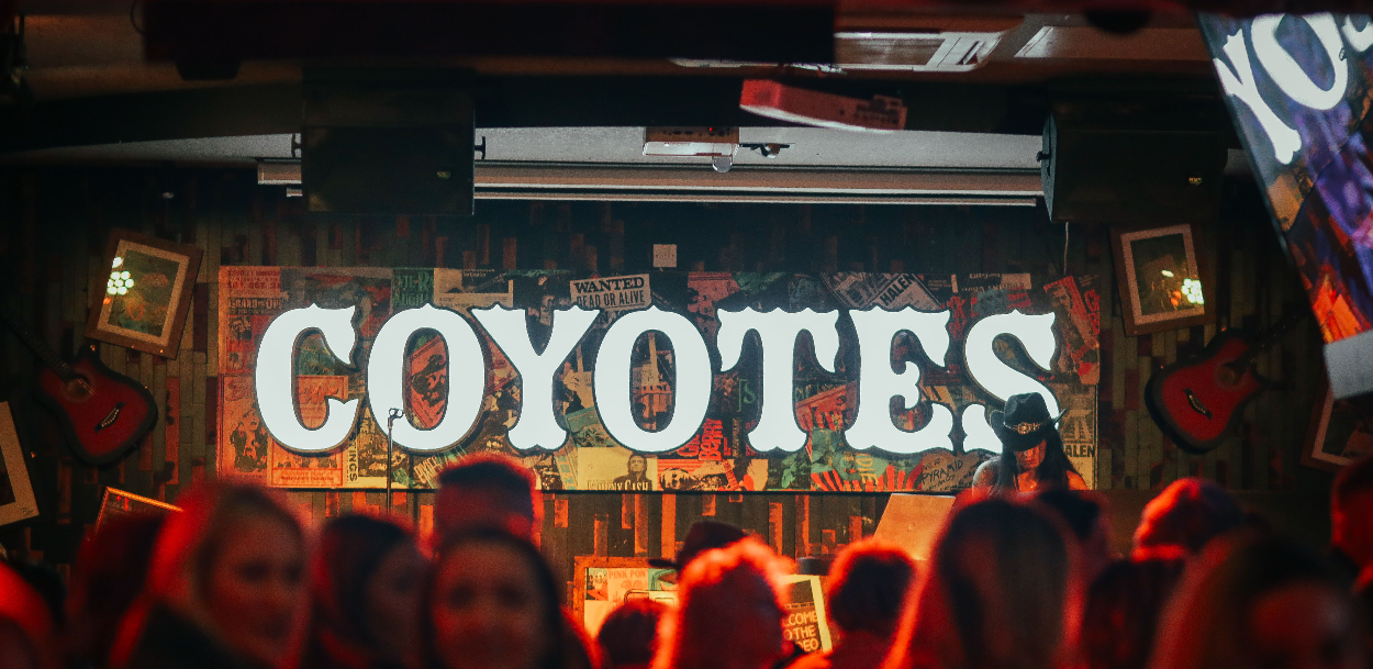 The Mussel Club - Country & Coyotes