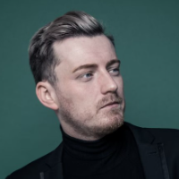 Sam Dickinson